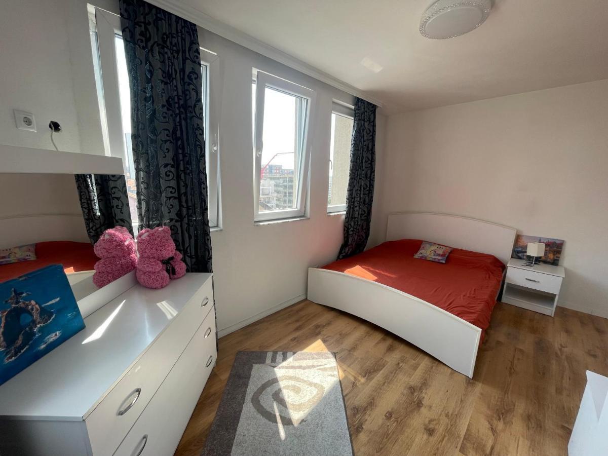 38 Apartment 1 Pristina Eksteriør bilde