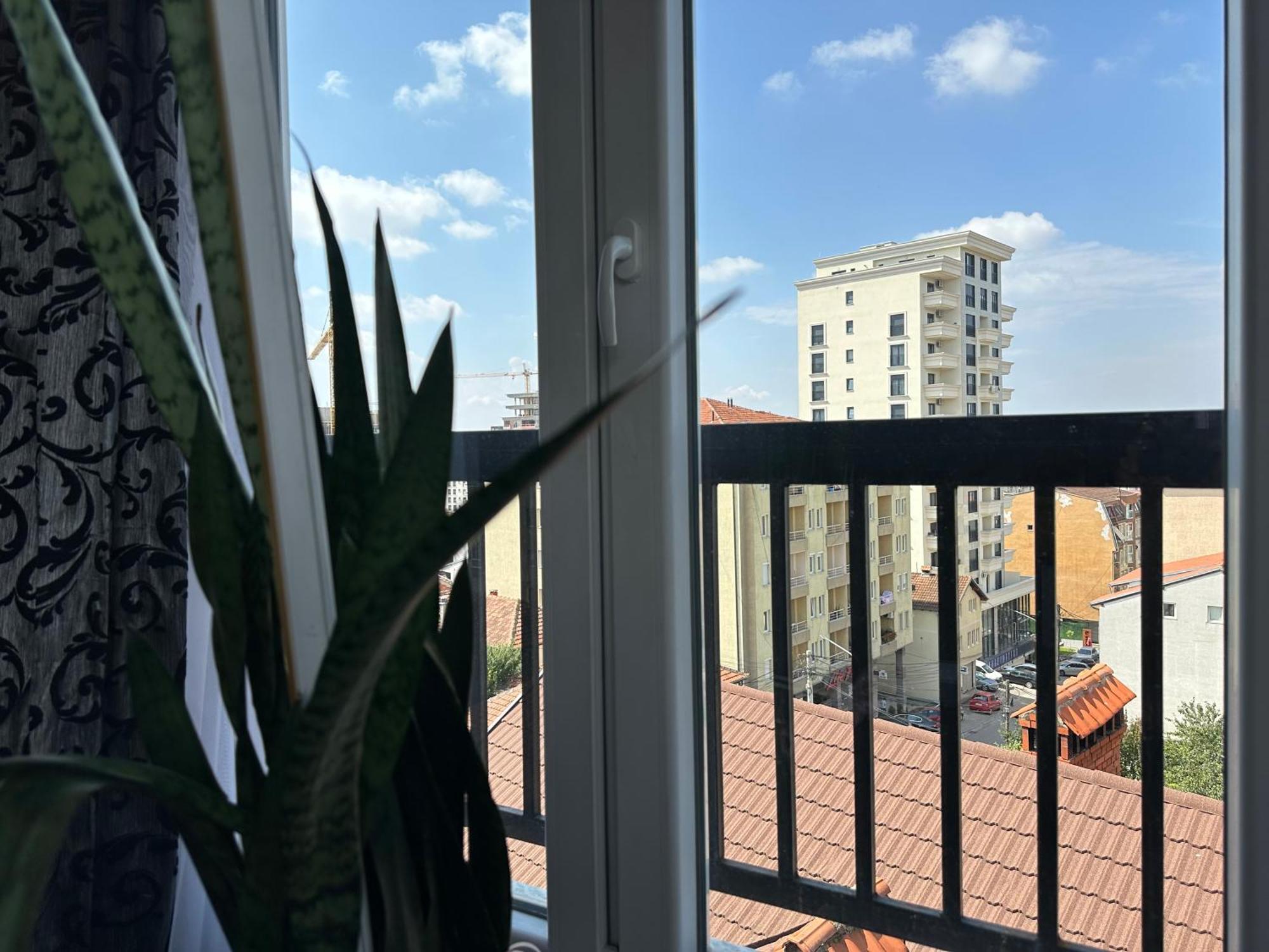 38 Apartment 1 Pristina Eksteriør bilde